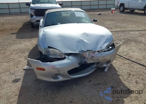 2001 Mazda Mx-5 Miata Ls/Special Edition z USA, uszkodzony, nr VIN JM1NB353210203817